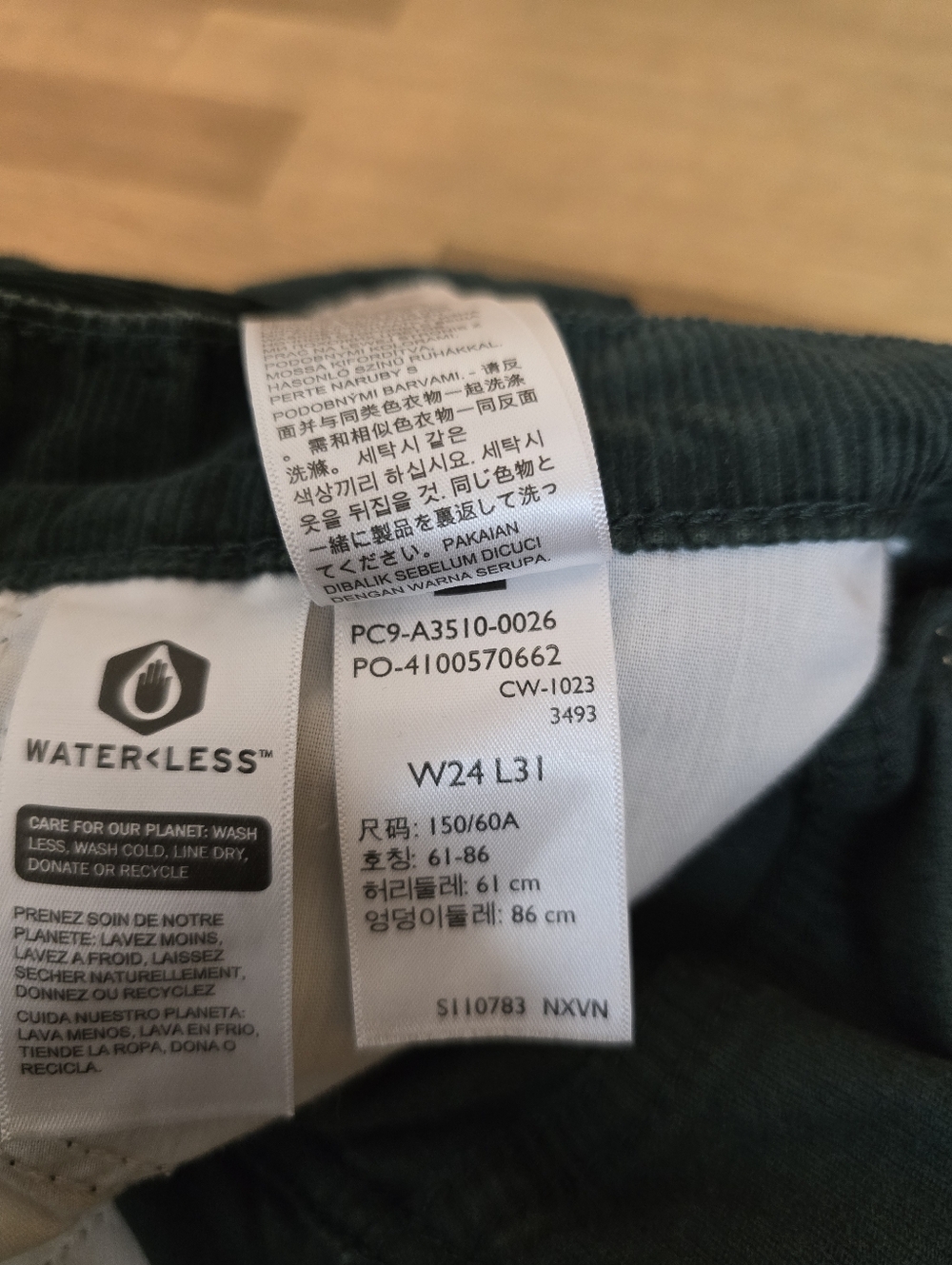 Levi's '94 24 Baggy Dad Jean A3510-0026 Dark Green Corduroy 24 - Picture 6 of 12